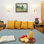 Arenda 3* Karwia